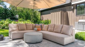 Terrace/patio - Spacious, Brand New Construction - East Hampton Home Perfect for Families (East Hampton)