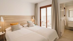 2 室のベッドルーム、アイロン / アイロン台、WiFi、ベッドシーツ