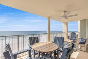 Condo, várias camas, sacada, vista para o oceano (Long Beach Resort 2-501) | Opções para refeição ao ar livre