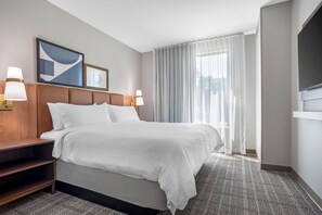 Suite, 1 Bedroom, Kitchen (Walk-In Shower) | Blackout drapes, iron/ironing board, WiFi (free), bed sheets - Staybridge Suites Crestview South by IHG (Crestview)
