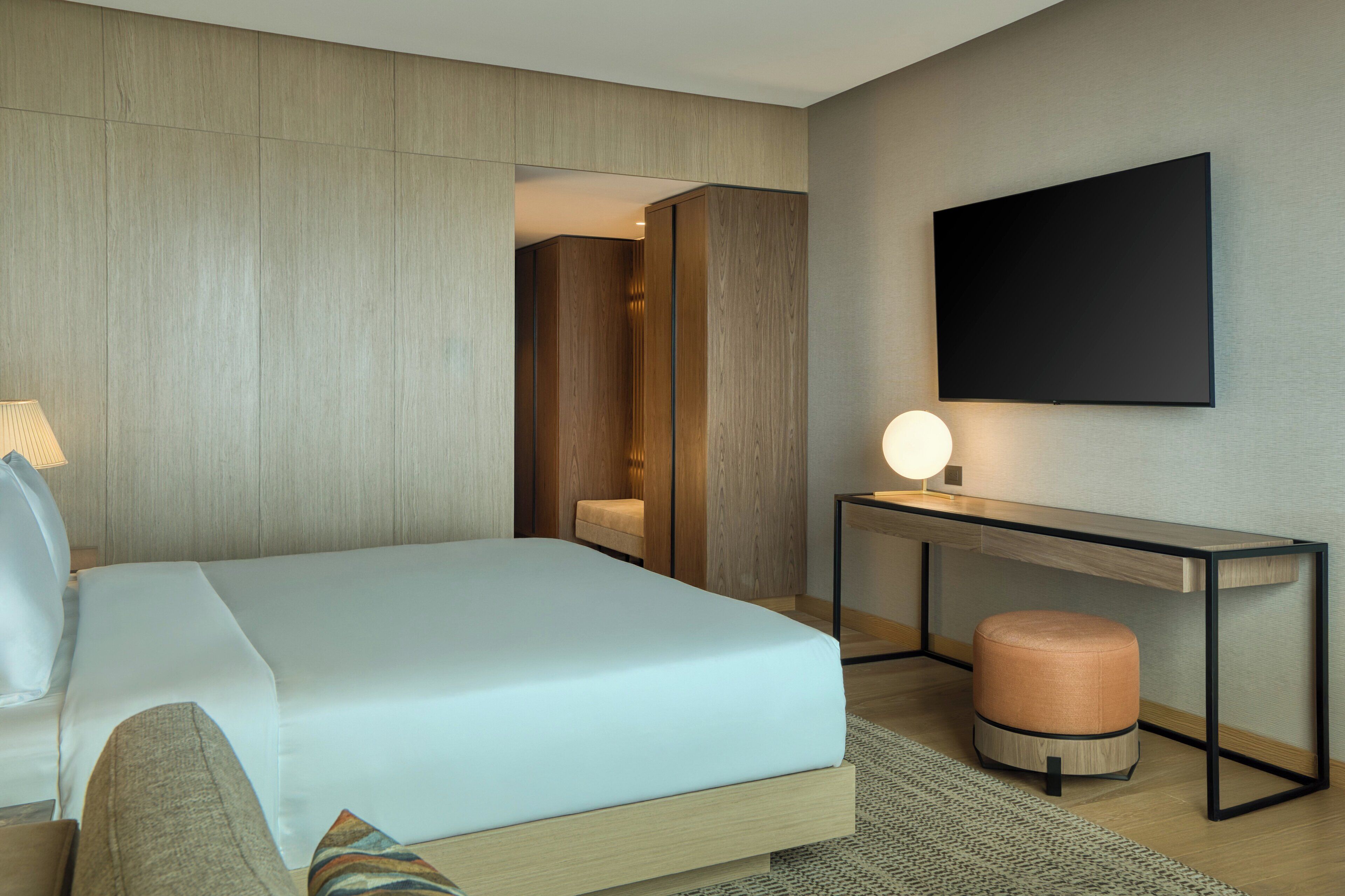 Egyptian cotton sheets, premium bedding, down duvets