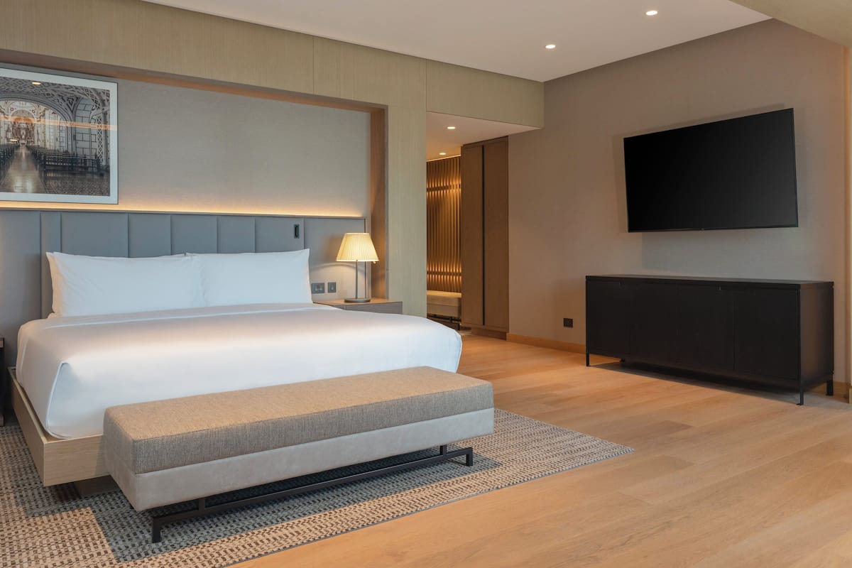Suite Junior, 1 trÚs grand lit, vue océan (Living Area) | Draps en coton égyptien, literie de qualité supérieure