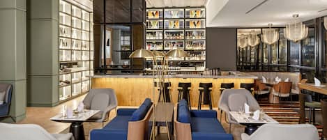 Breakfast, lunch, dinner served; Peruvian cuisine