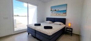 4 soverom, wi-fi (inkludert) og sengetøy