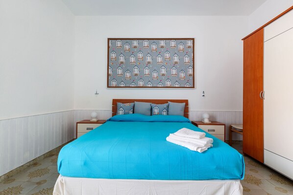 3 chambres, fer et planche à repasser, Wi-Fi