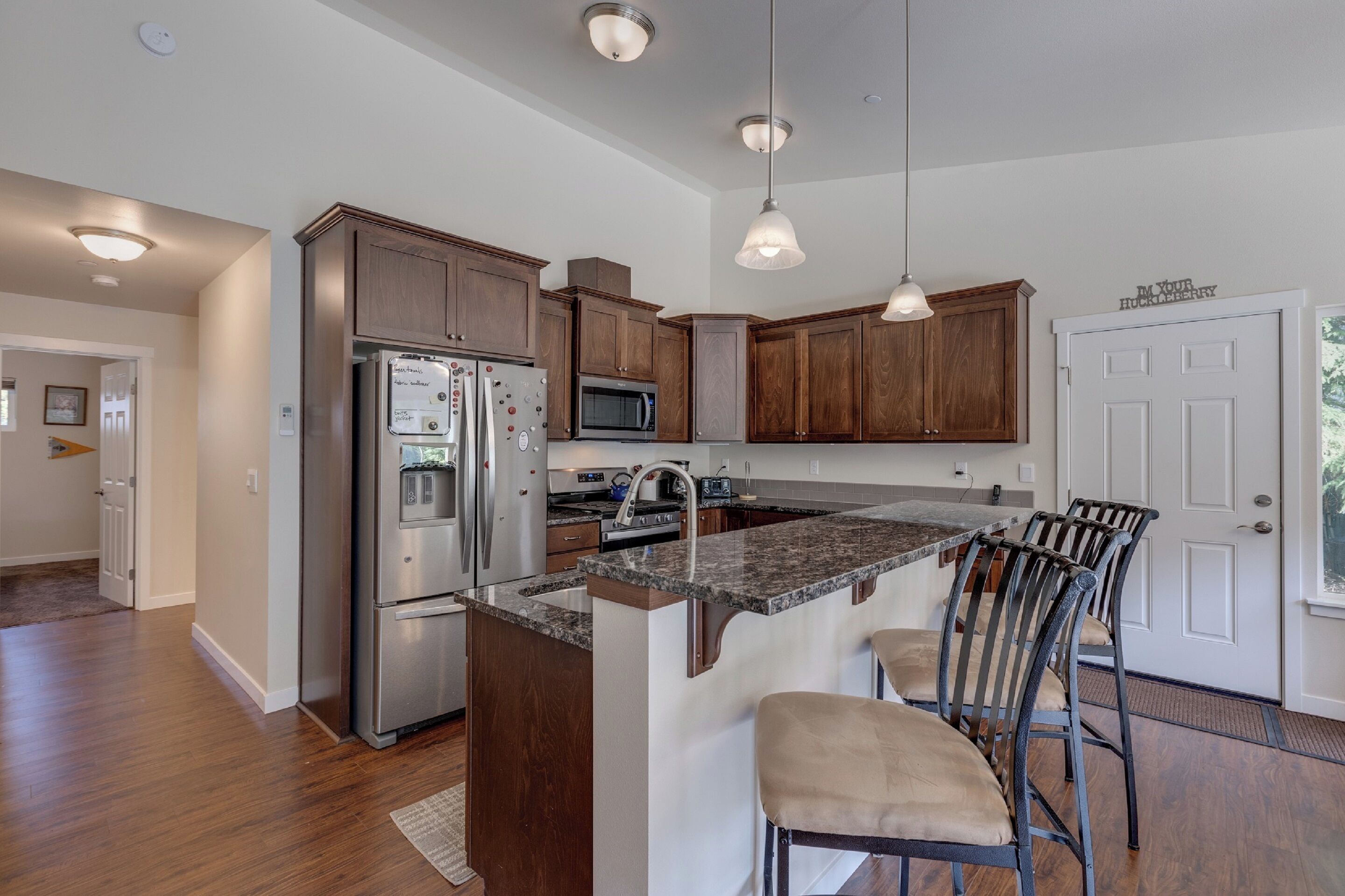 Cabin, 3 Bedrooms, Smoking, Terrace | Interior