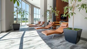 Executive lounge - Escape (Stamford)