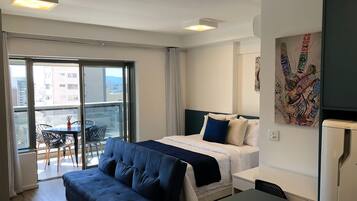 1 bedroom, iron/ironing board, internet, bed sheets