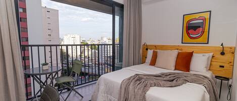 Bügeleisen/Bügelbrett, Internetzugang, Bettwäsche