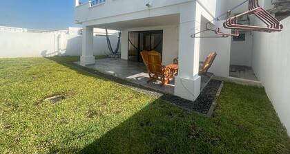3-bedroom Mi casa Su Casa, townhome in peaceful San Miguel with AC, WiFi