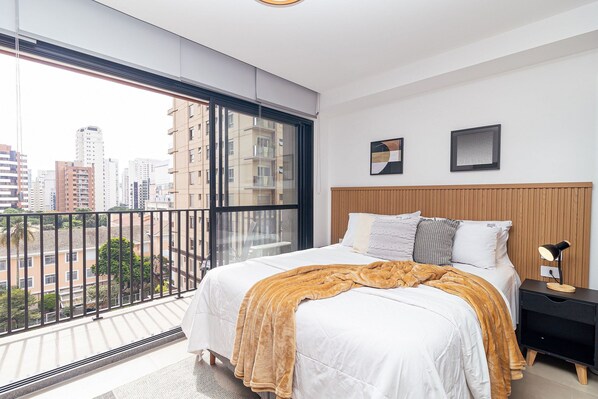 1 habitación, tabla de planchar con plancha, internet y ropa de cama 