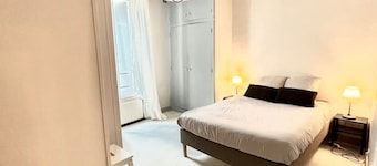 Descent flat in the center of Fontainebleau