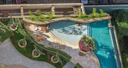 2 Bedrooms | Prox. to Paulista | Balcony