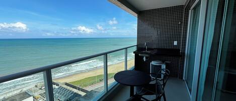 الإطلالة من المنشأة