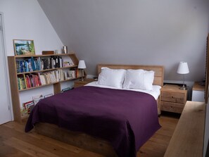 2 chambres, fer et planche à repasser, Wi-Fi, literie fournie