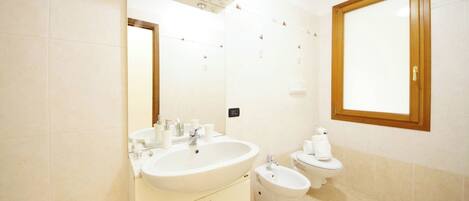 حمام