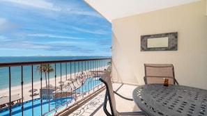 Condo, 1 King Bed with Sofa bed, Balcony, Ocean View (Sonoran Sky SKY 405) | Outdoor dining - Sonoran Sky (Puerto Peñasco)