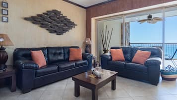 Condo, 1 King Bed with Sofa bed, Balcony, Ocean View (Sonoran Sky SKY 605) | Living area