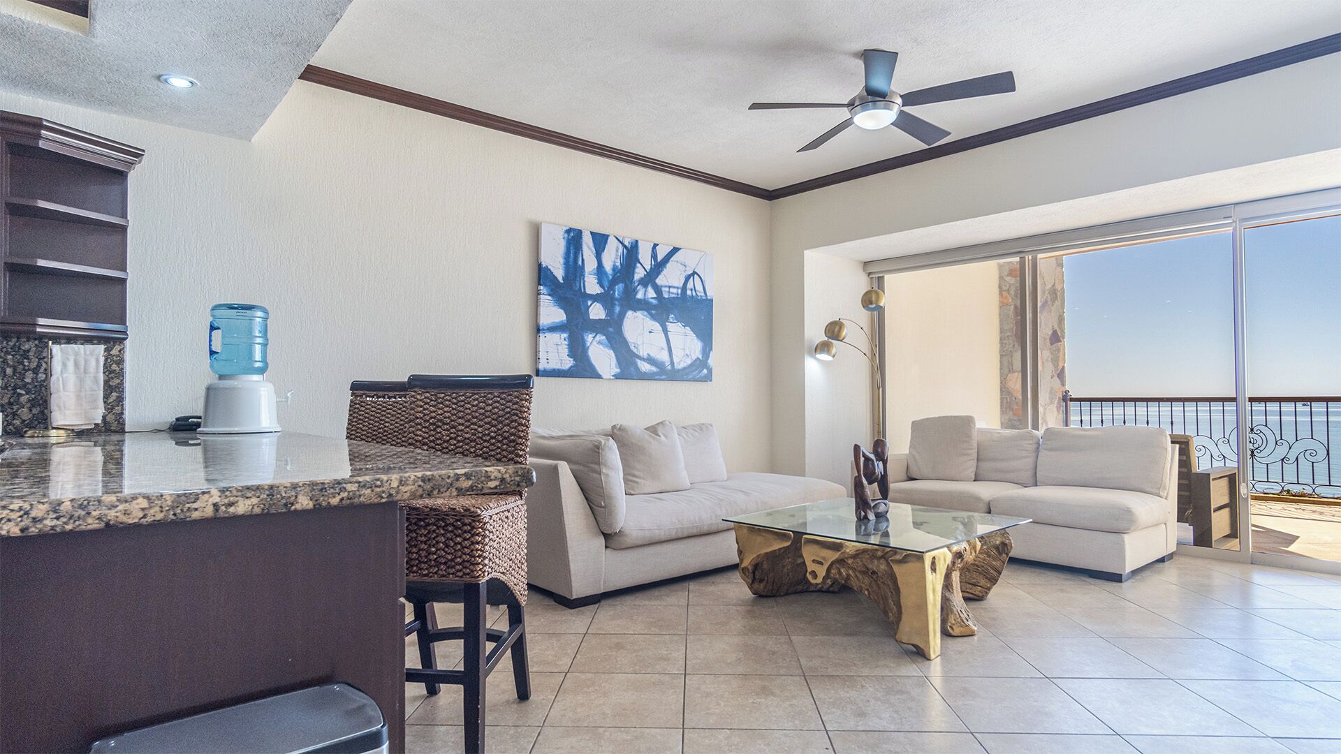 Apartamento, 1 cama de matrimonio, balcón, vistas al mar (Sonoran Sky SKY 305) | Zona de estar