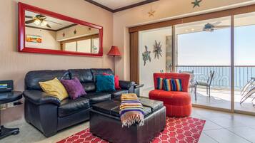 Condo, 1 King Bed with Sofa bed, Balcony, Ocean View (Sonoran Sky SKY 1405) | Living area