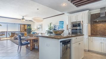 Kondominium, Beberapa Tempat Tidur, balkon, pemandangan samudra (Sonoran Sky SKY 208) | Interior