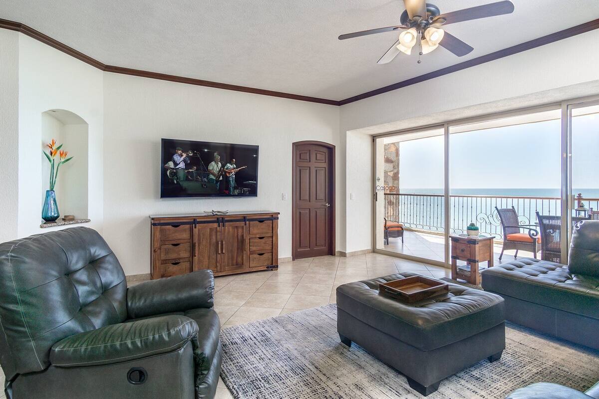 Condo, várias camas, sacada, vista para o oceano (Sonoran Sky SKY 1103) | Área de estar