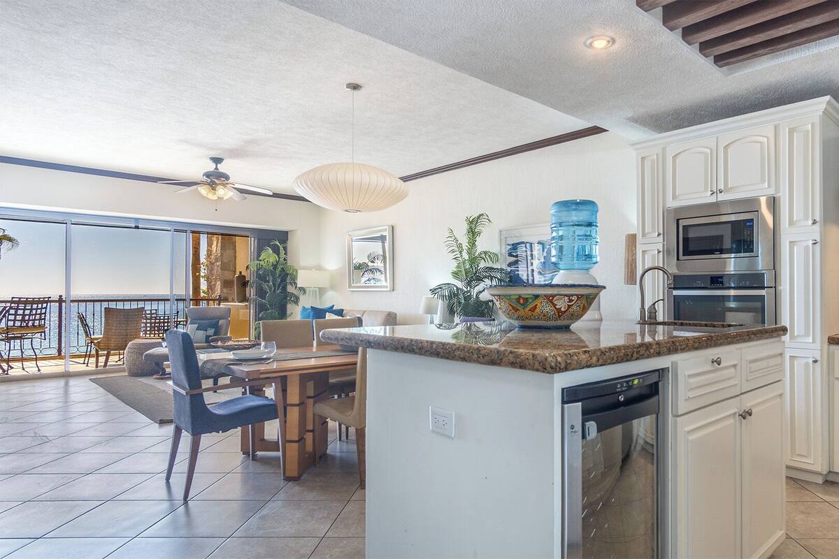 Condo, Multiple Beds, Balcony, Ocean View (Sonoran Sky SKY 208) | Interior