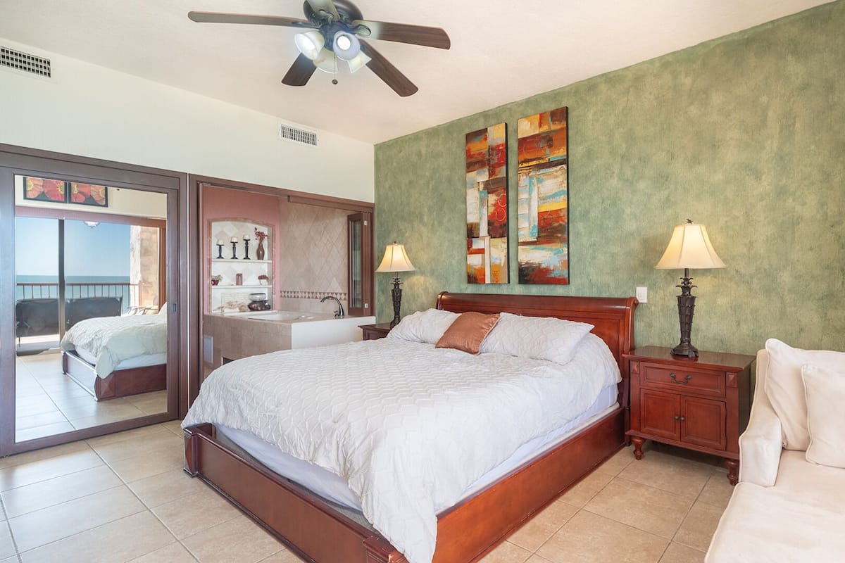 2 bedrooms, individually decorated, individually furnished, bed sheets
