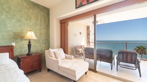 Condo, nhiều giường, ban công, quang cảnh biển (Sonoran Sky SKY 407) | Khu phòng khách