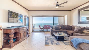 Condo, Multiple Beds, Balcony, Ocean View (Sonoran Sky SKY 907) | Living area