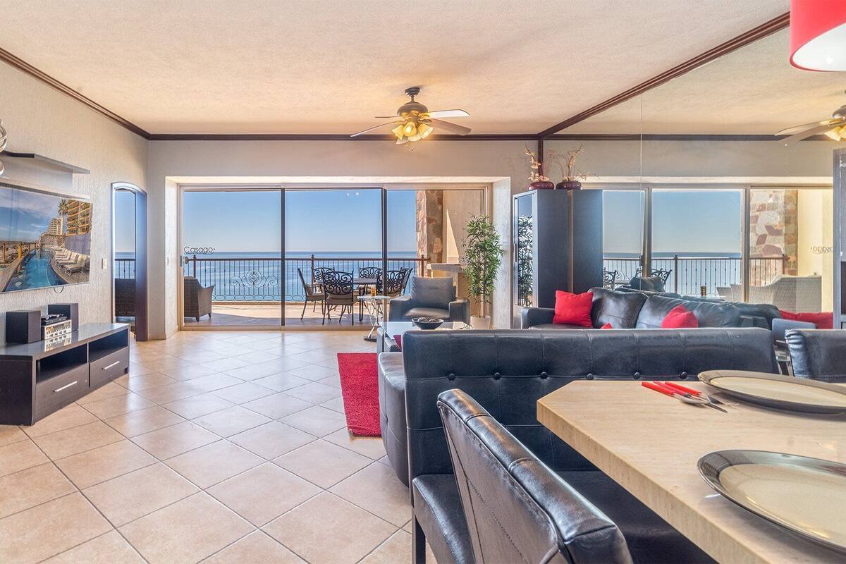 Condo, Multiple Beds, Balcony, Ocean View (Sonoran Sky SKY 802) | Living area
