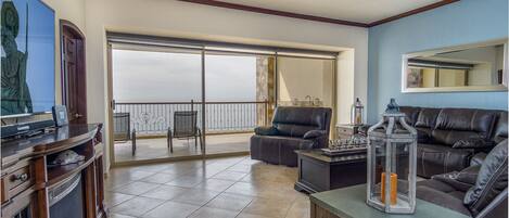 Condo, Multiple Beds, Balcony, Ocean View (Sonoran Sky SKY 1002) | Living area