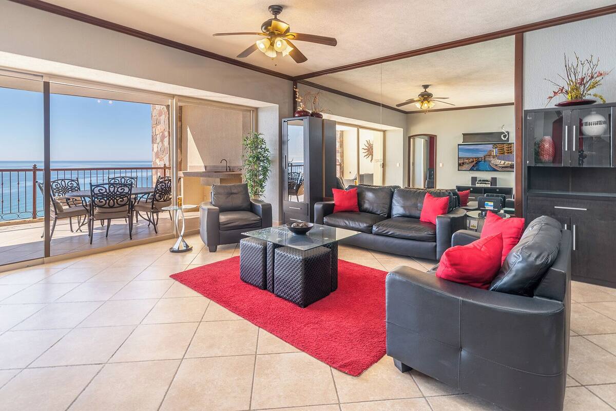 Apartamento, varias camas, balcón, vistas al mar (Sonoran Sky SKY 802) | Interior