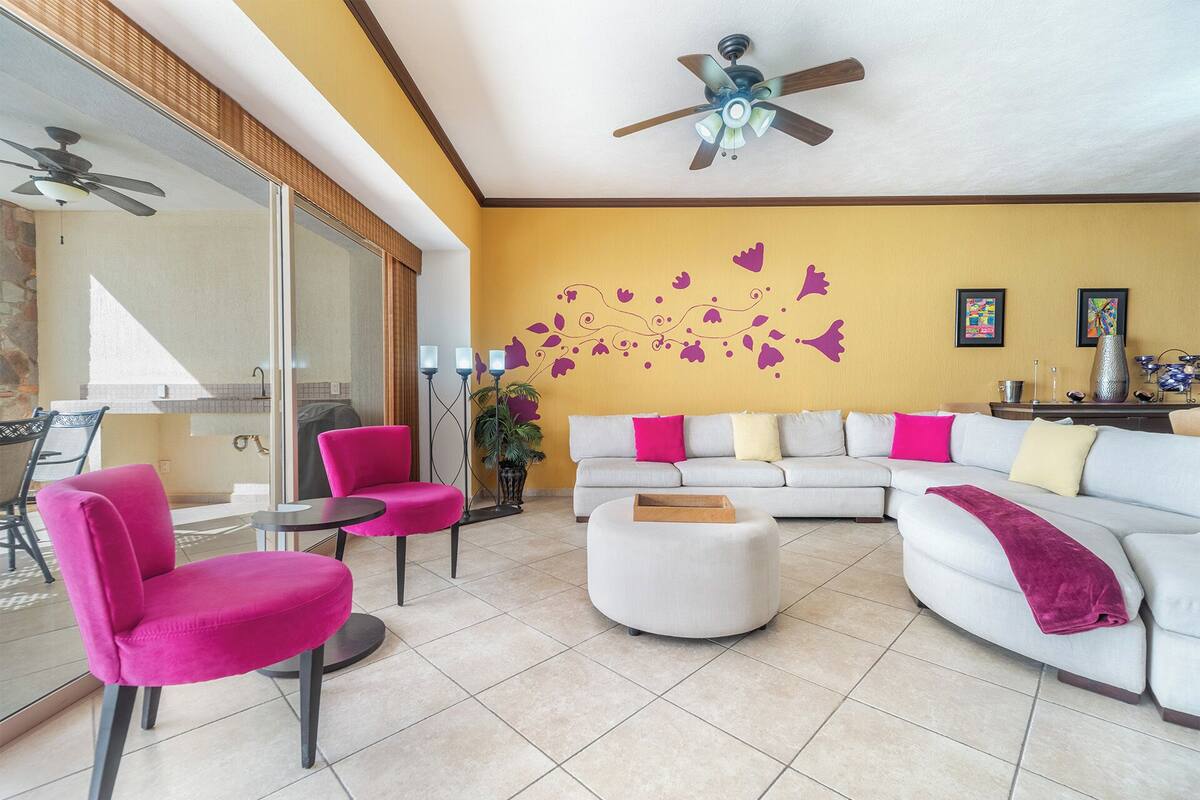 Condo, Multiple Beds, Balcony, Ocean View (Sonoran Sky SKY 902) | Living area