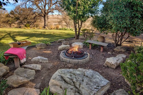 Stay on a Vineyard: The Winemakers Porch