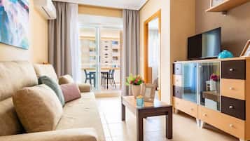 Rumah, 3 kamar tidur, teras | Area keluarga