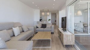 Unclassified image, 2 of 12, button - Global Bahia - By Global Rental Holidays 6073 (Castello d'Empuries)
