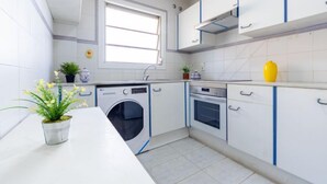 Casa, 3 habitaciones, terraza | Cocina privada