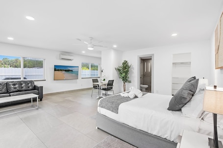 ์ํํธ (1 Bedroom) | ๋ด๋ถ