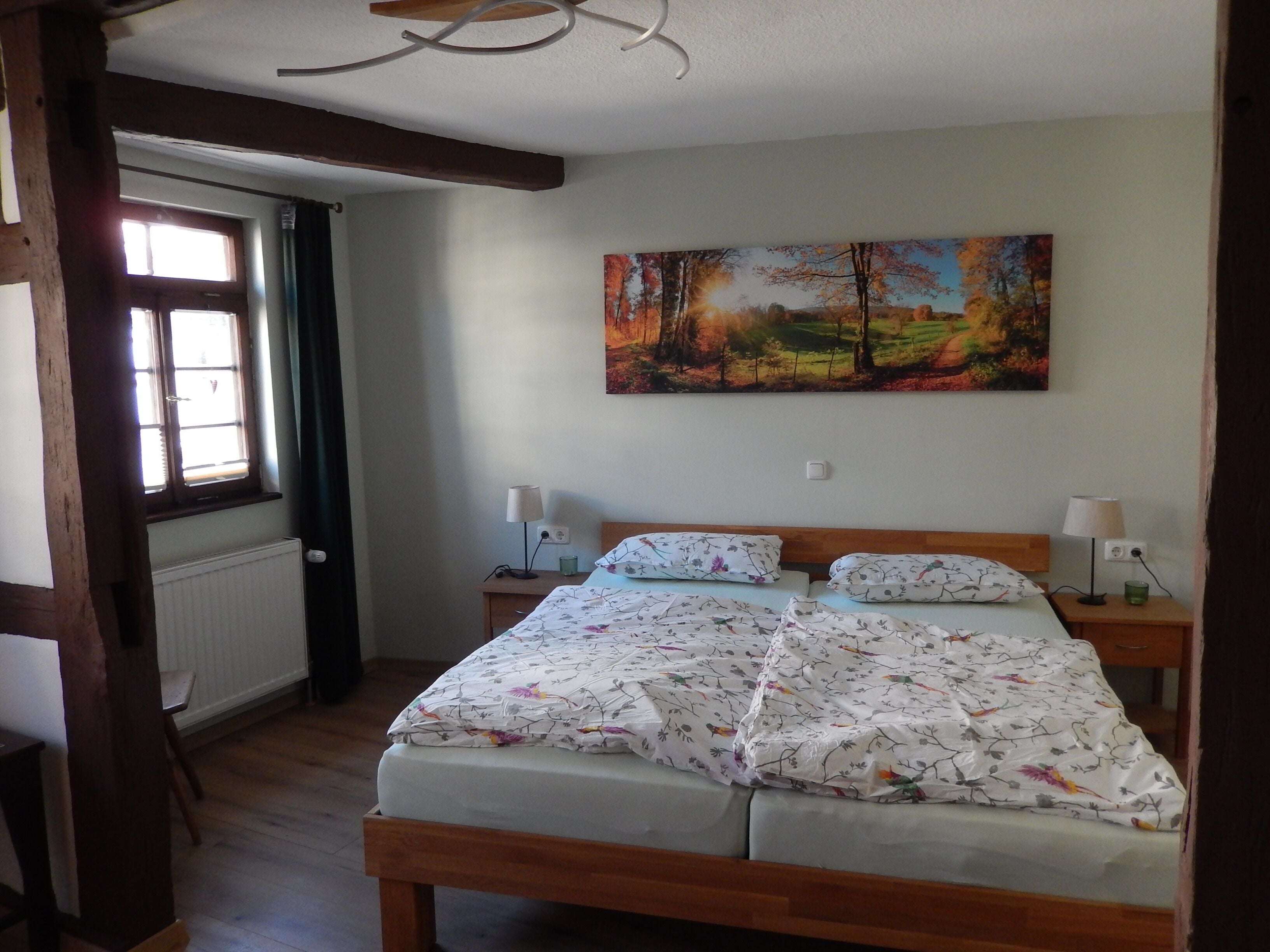2 slaapkamers, reisbedje, gratis wifi, beddengoed