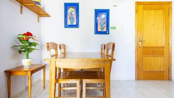 House, 3 Bedrooms, Terrace | Dining