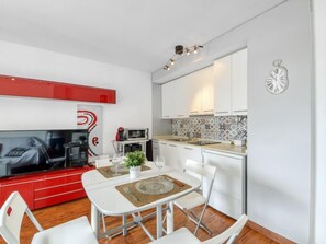 House, 2 Bedrooms, Terrace | Dining