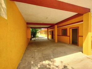 Enceinte de l’hébergement