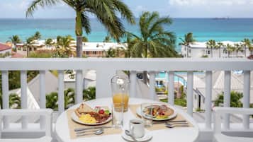 One Bedroom Penthouse | Terrace/patio