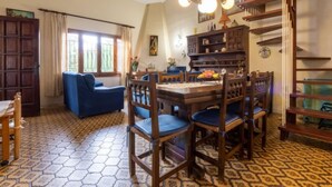 Unclassified image, 3 of 12, button - Global Vilafortuny - By Global Rental Holidays 6178 (Cambrils)
