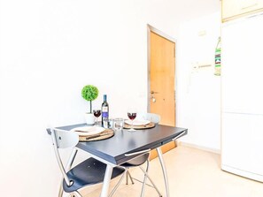 House, 3 Bedrooms | Dining - Global Nuvol Blau - By Global Rental Holidays 6173 (Roses)