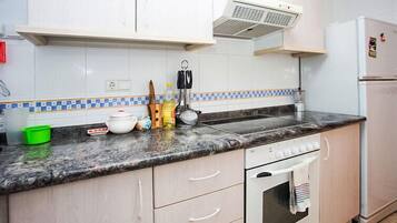 Casa, 3 habitaciones, terraza | Cocina privada