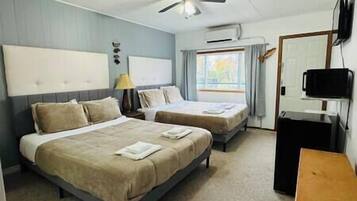 10 chambres, Wi-Fi, draps fournis