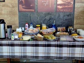 Dining - Pousada Lobo Guará (São João Batista do Glória)