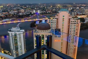 Property grounds - HIGH-RISE HAVEN, Infinity Pool, Parking, WiFi (Brisbane City)